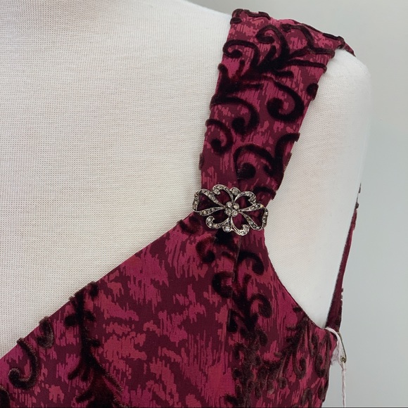 Nanette Lepore Printed Velvet Dress - Picture 4 of 8